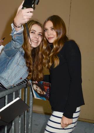 Elizabeth Olsen sve je sličnija sestrama