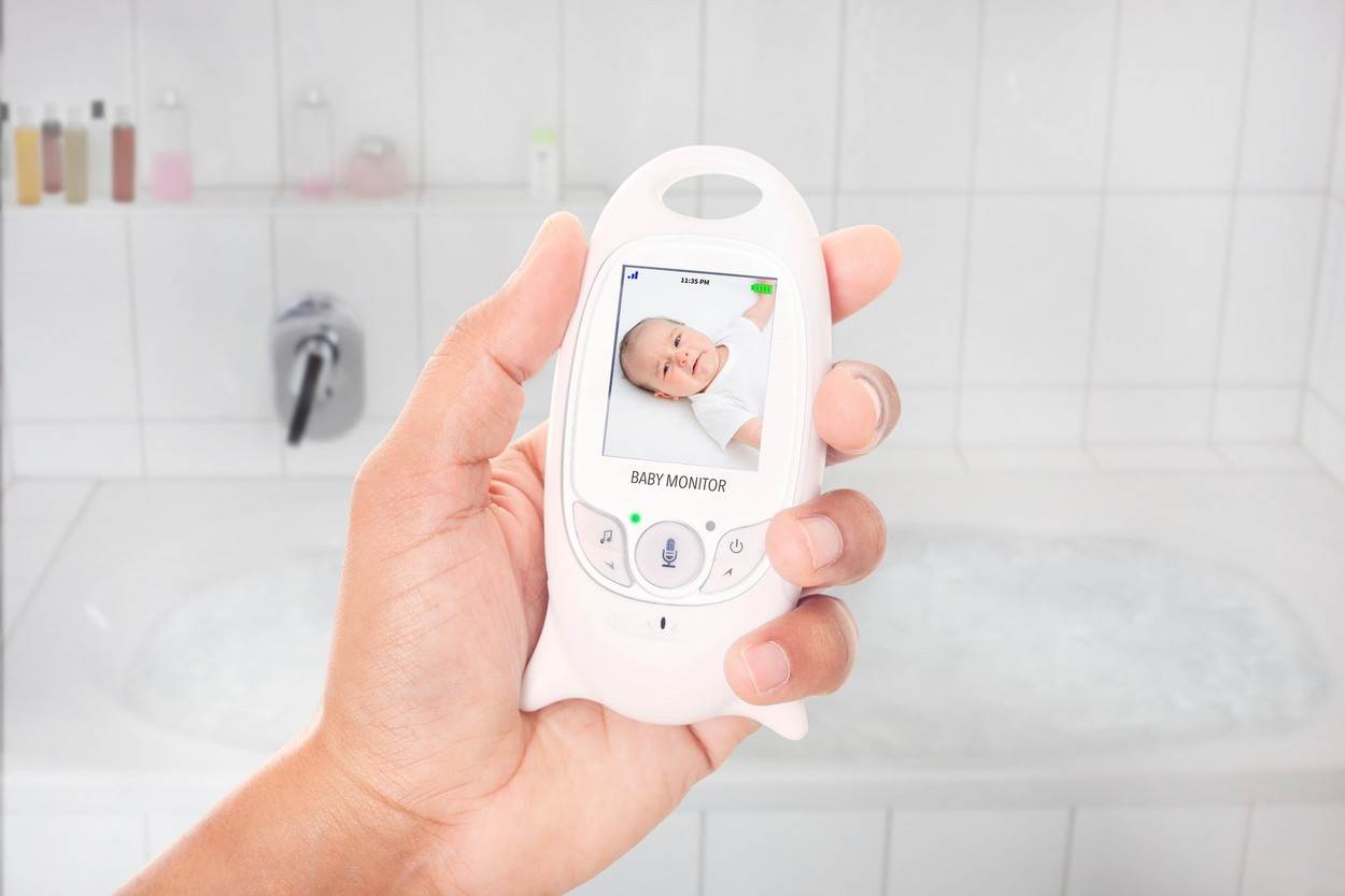 Baby monitor (1)