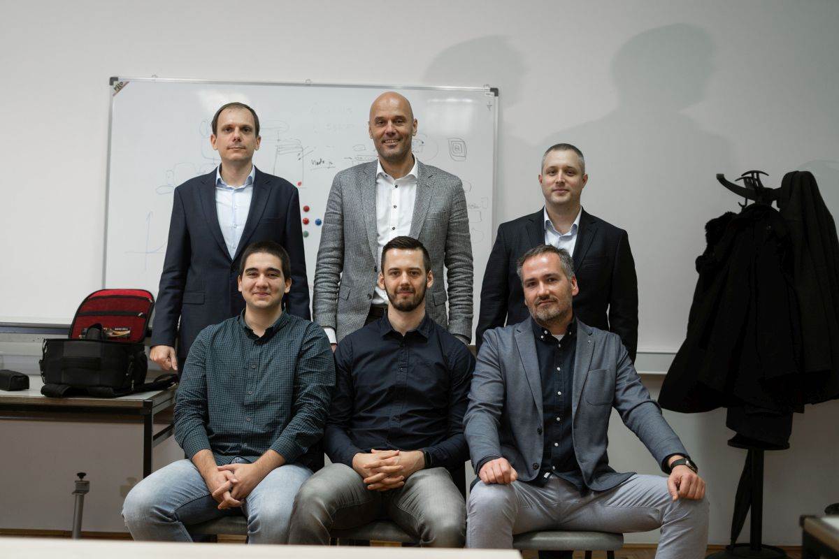 Aircash & FER_22.JPG