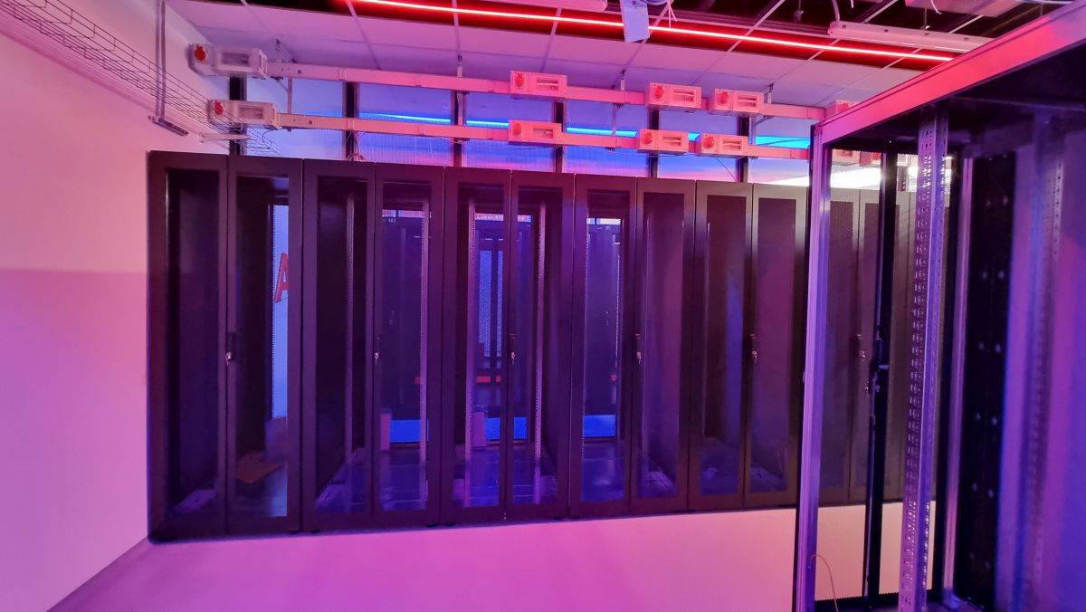 NOVI PODATKOVNI CENTAR U ZAGREBU Ne može mu ništa niti potres od 9 stupnjeva