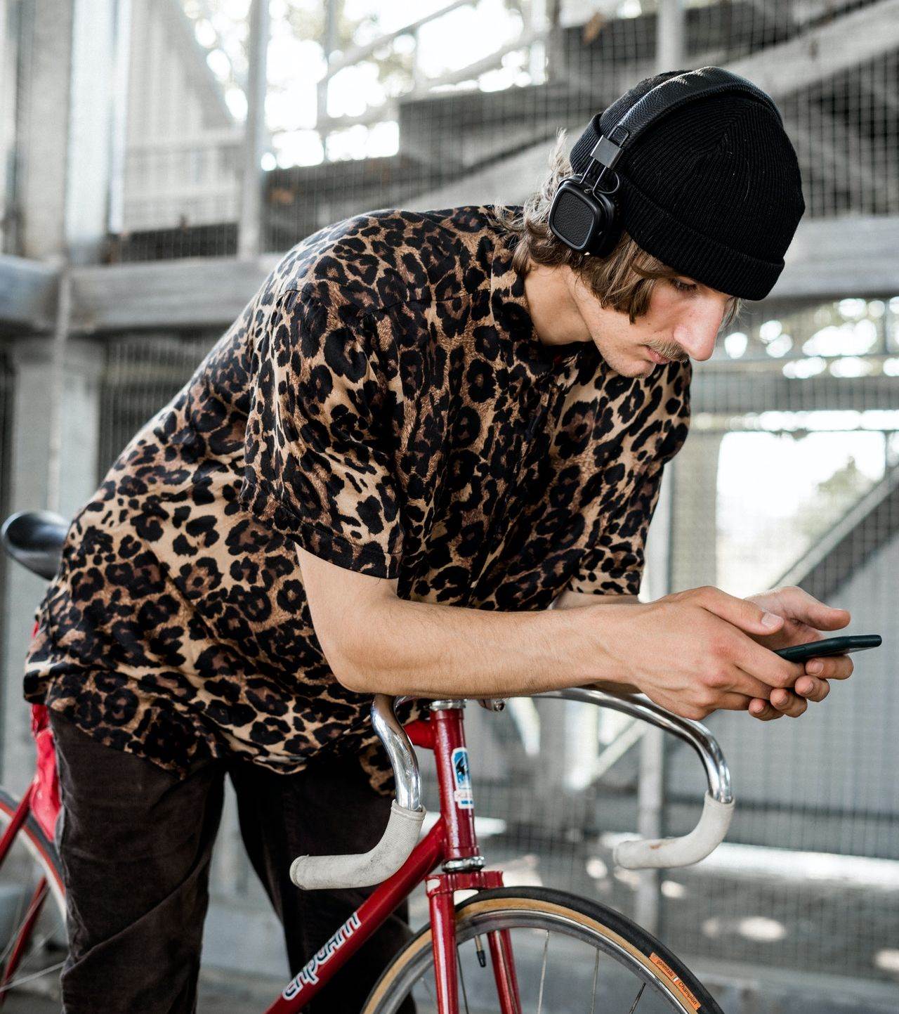 Bicikl muskarac slusalice.jpg