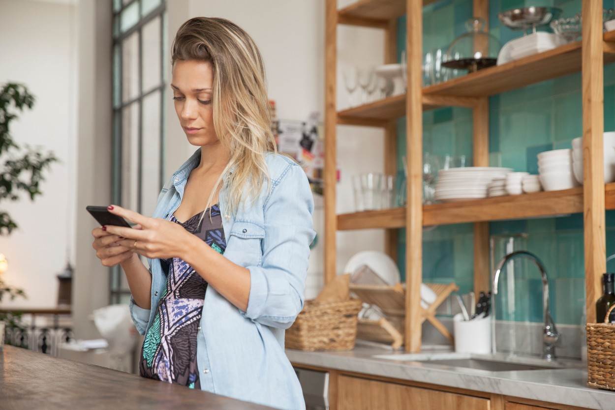 GLEDAJU, ALI NE LAJKAJU Oni vas prate, ali neće pritisnuti LIKE