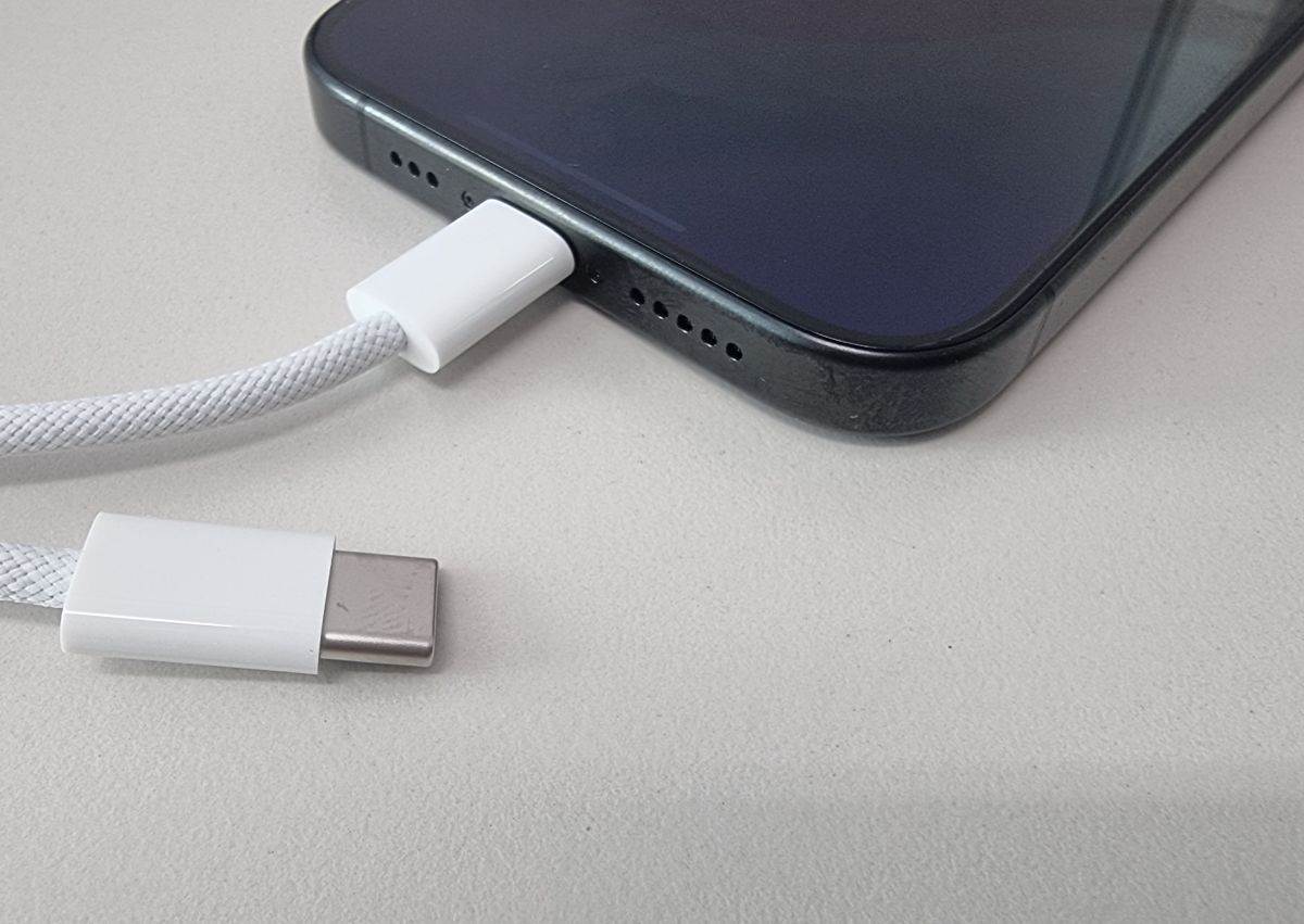 I ŠVICARSKA UVODI USB-C: Bit će jedinstveni standard punjenja