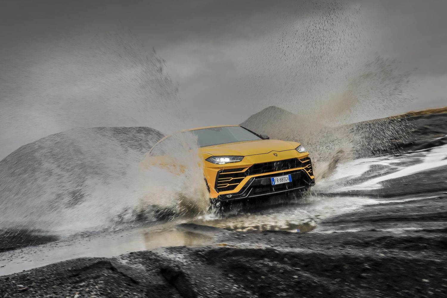 LAMBORGHINI URUS: 6 načina vožnje za uživanje