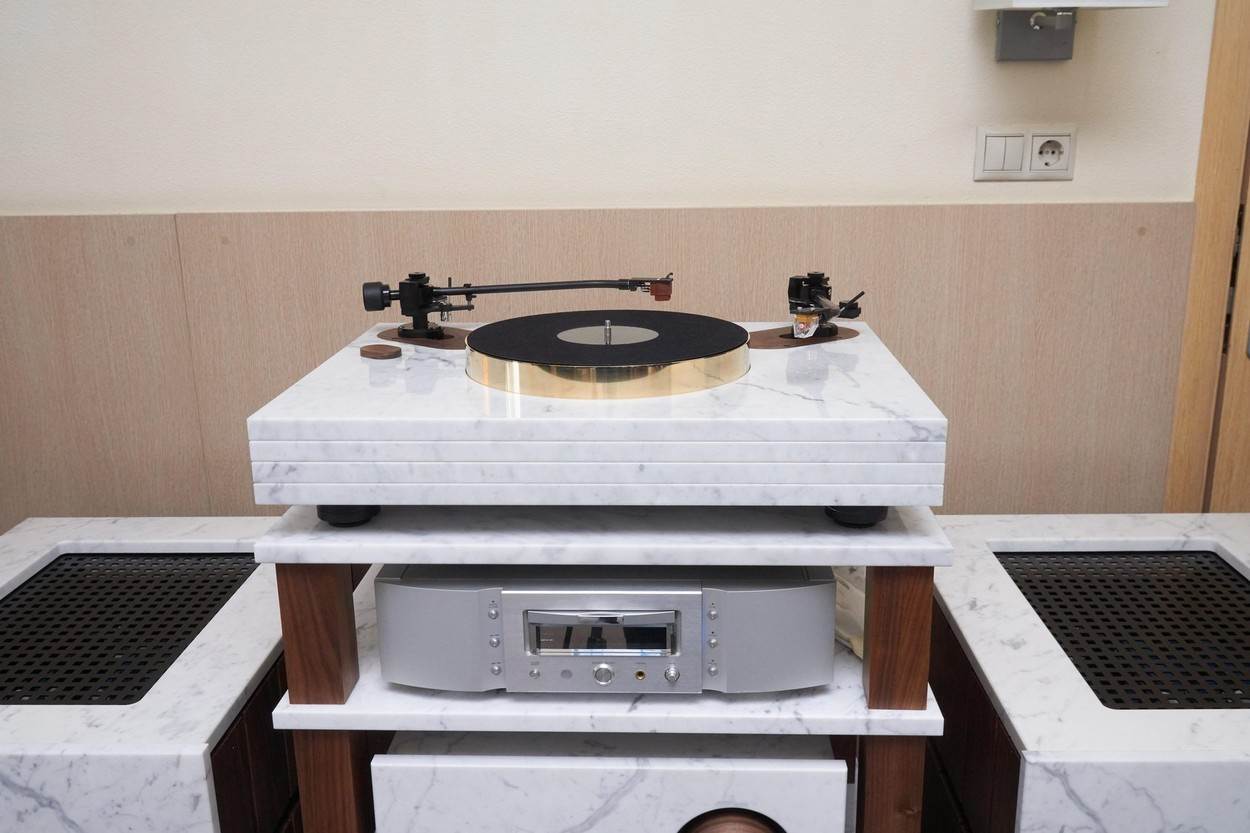 STRUČNJAK SAVJETUJE Evo kako se ispravno čisti audiofilska oprema