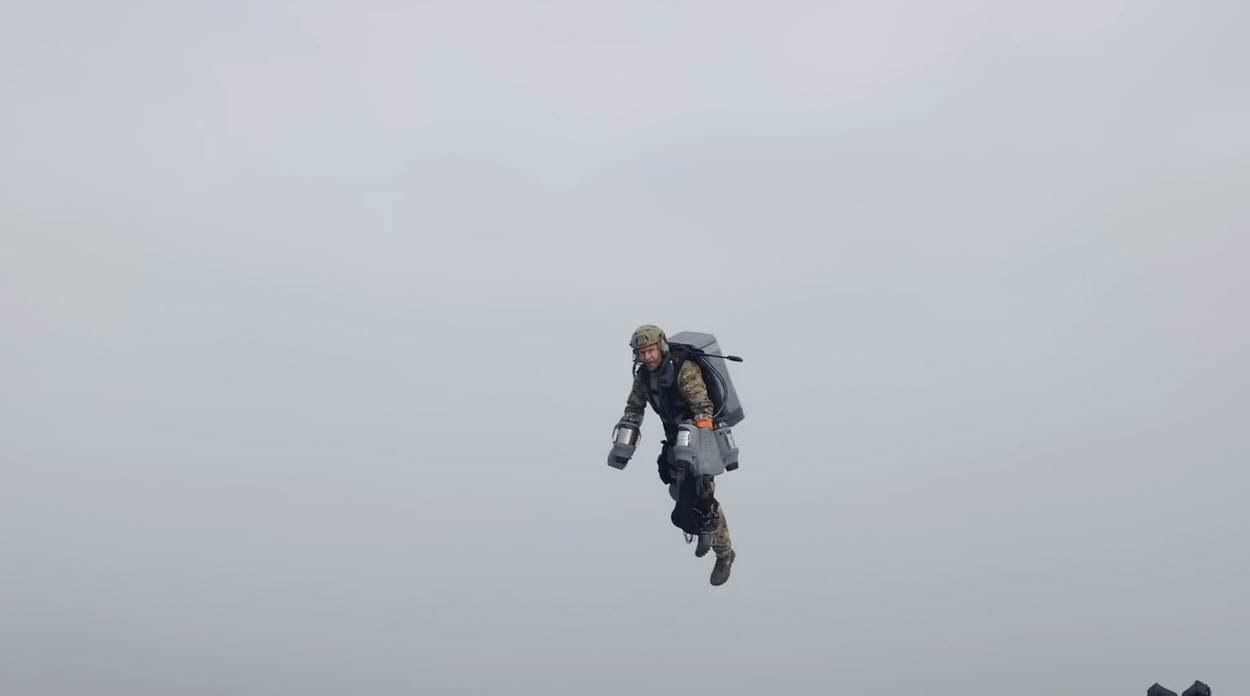 JETPACK DEMONSTRACIJA Marinci će ovime gusarima utjerati strah pod kožu