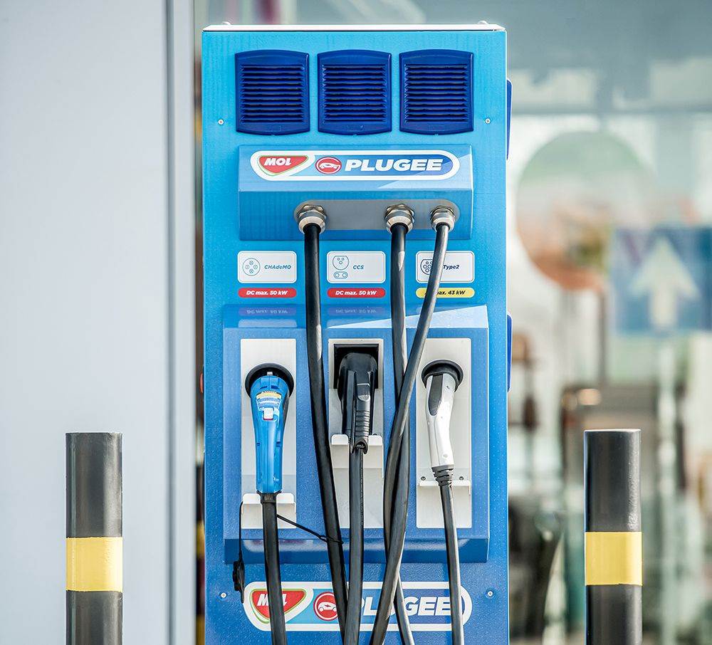NOVA MOBILNA APLIKACIJA MOL Plugee koristi se za punjenje električnih vozila
