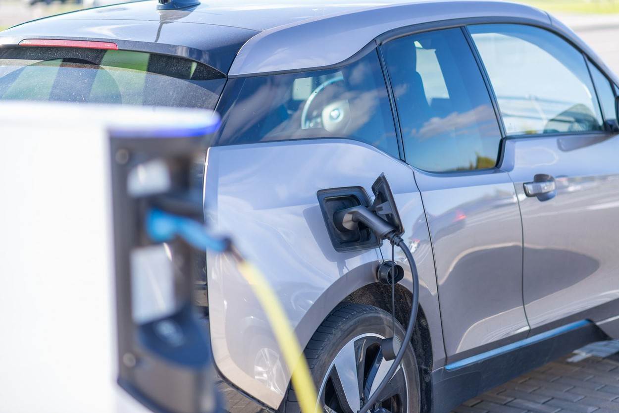 Povećava se udio električnih automobila u ukupnoj prodaji