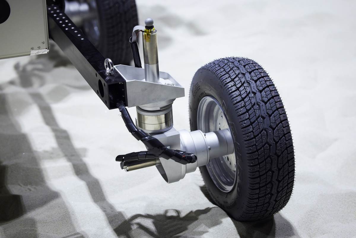 Nissan Moon rover (5).jpg