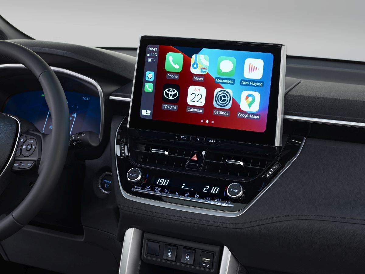 Toyota Corolla Cross (6).jpg