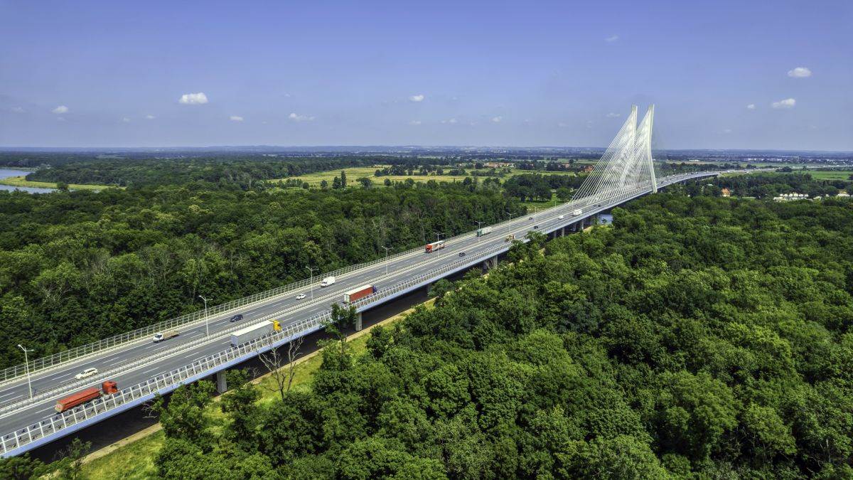 Goodyear kamioni prometnica (1).jpg