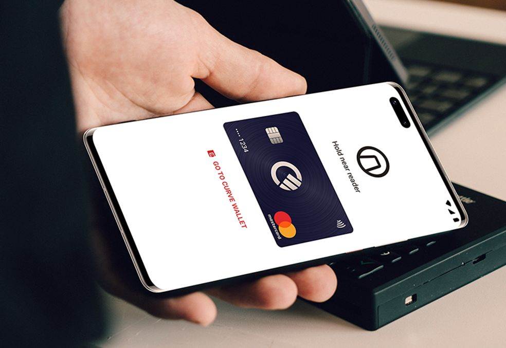 Huawei curvepay_1.jpg