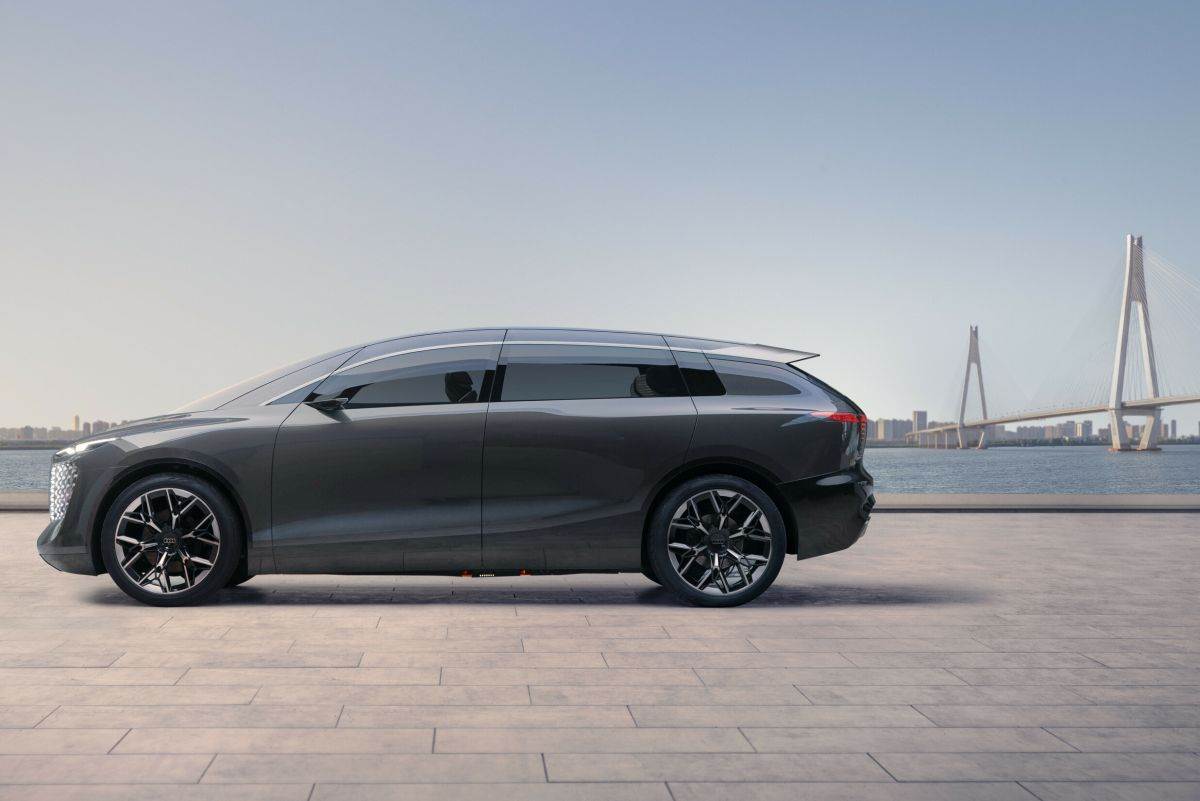 Audi urbansphere concept (1).jpg