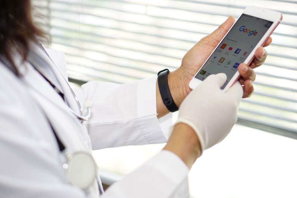 DOKTOR GOOGLE: Mnogima je to doktor broj 1