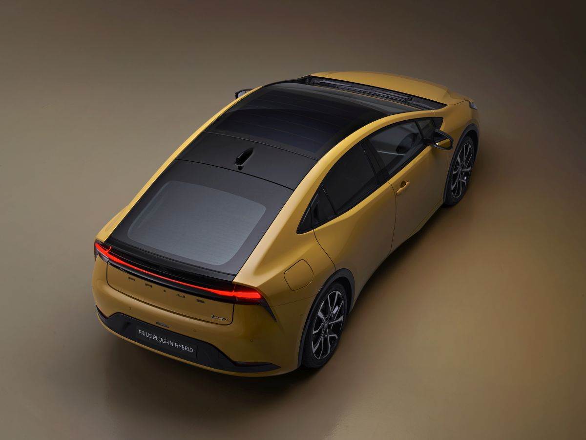 Toyota Prius 2023 (5).jpg