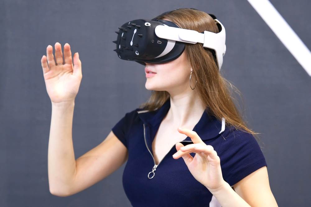 IDC: Pad isporuka AR i VR nosivih uređaja