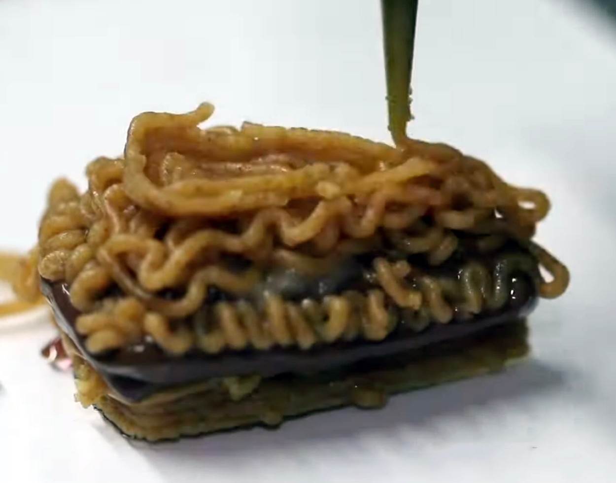 3D isprintan cheesecake (2).jpg