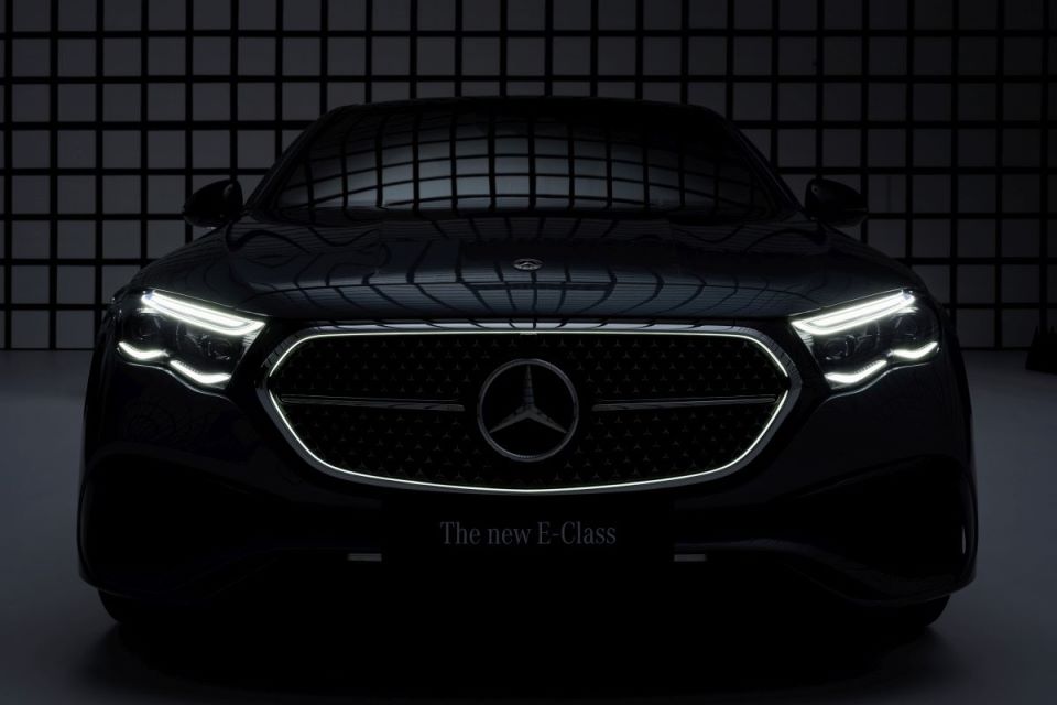 Mercedes-Benz E-klasa 2023 (19).jpg