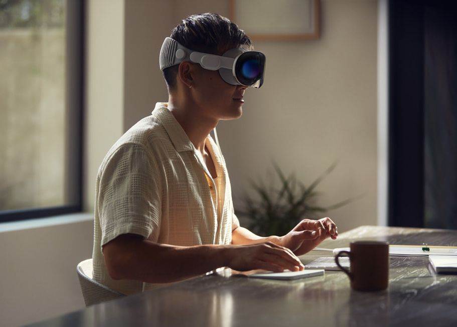 APPLE VISION PRO 2: Nasljednik stiže najranije tek za 18 mjeseci