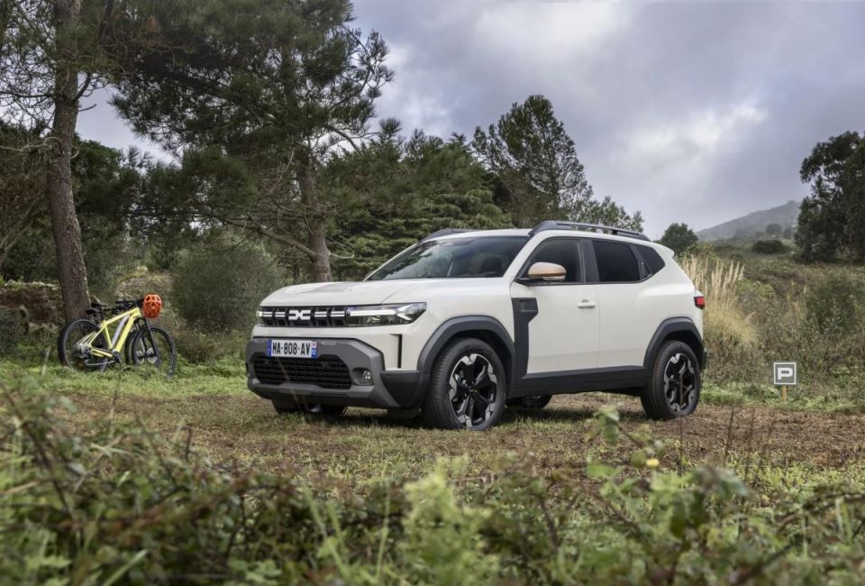 JOŠ BOLJE TERENSKE SPOSOBNOSTI: Dacia predstavlja 3. generaciju Dustera