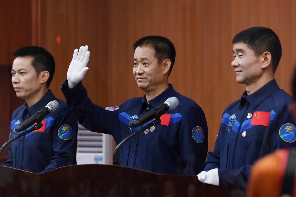 PRVI STANARI NOVE SVEMIRSKE STANICE Kina sa Zemlje šalje tročlanu posadu 