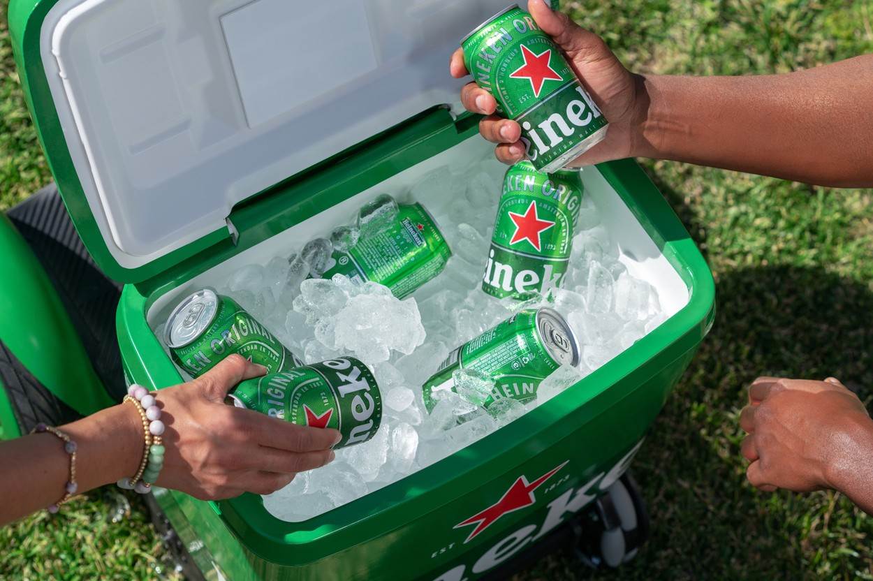 KAO IZ SNOVA Hladnjak s pivom prati vas kamo god krenete