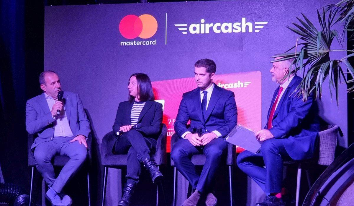 Aircash pressica Johann Franck 04.11.2021 (2).jpg