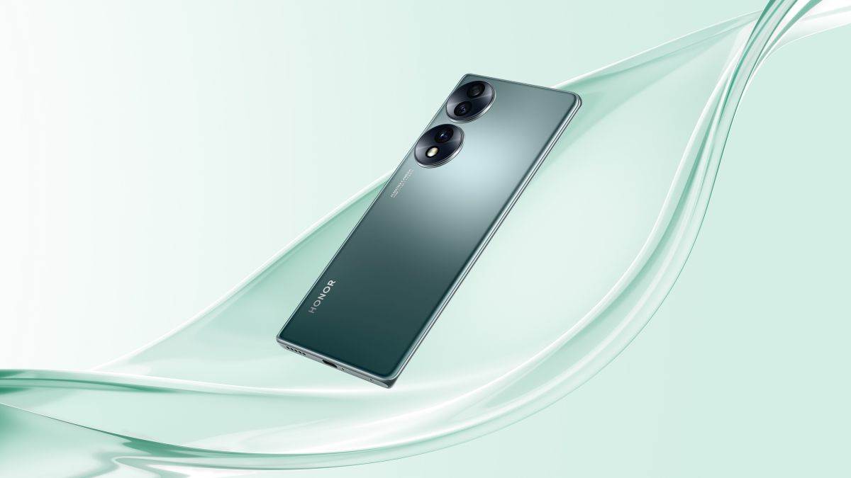 HONOR 70_Emerald Green.jpg