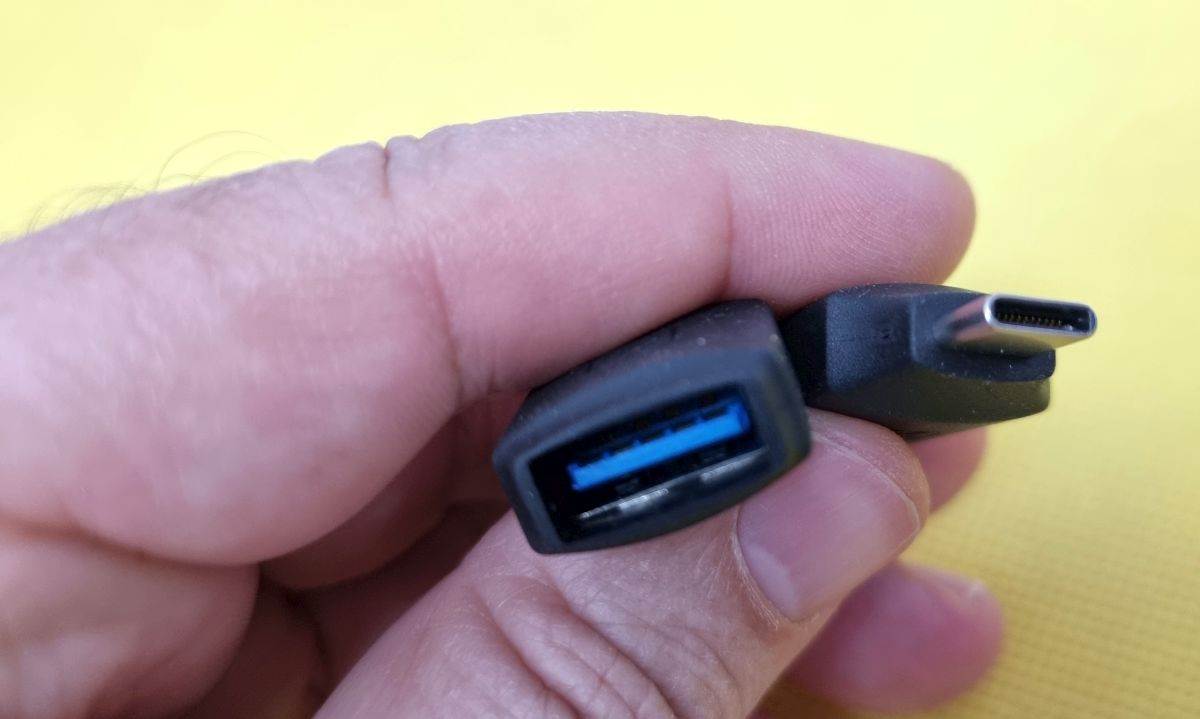 Scosche StrikeLine Adapter 2-pack (1).jpg