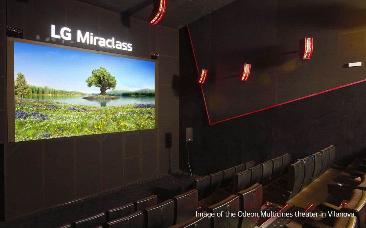 LGE_Miraclass_00_Installed-in-the-Odeon-Multicines-theater-in-Vilanova.jpg