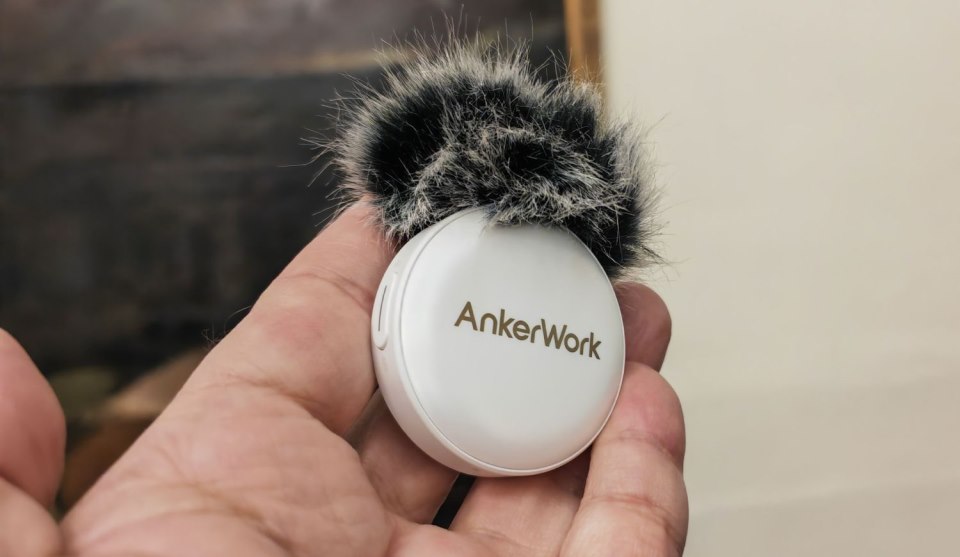 AnkerWork M650 Wireless Microphone (15).jpg