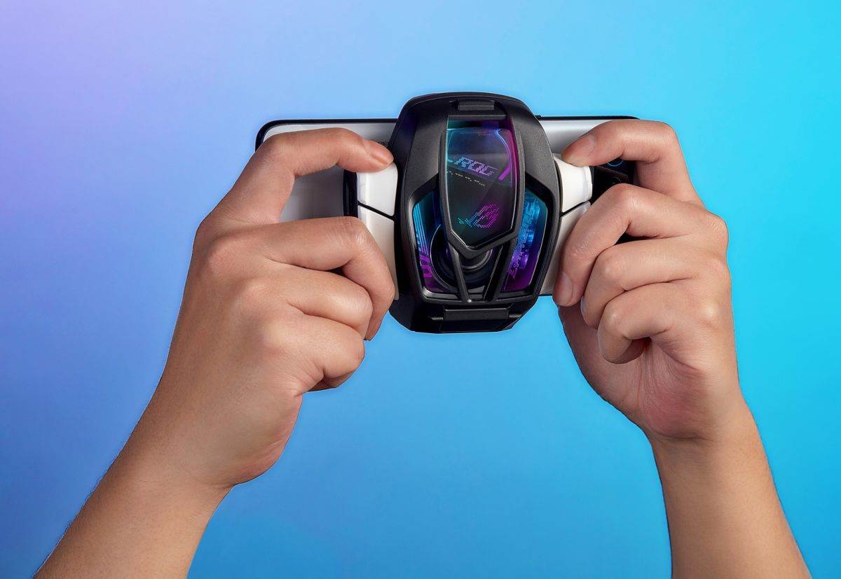 ROG Phone 7 Ultimate_2.jpg