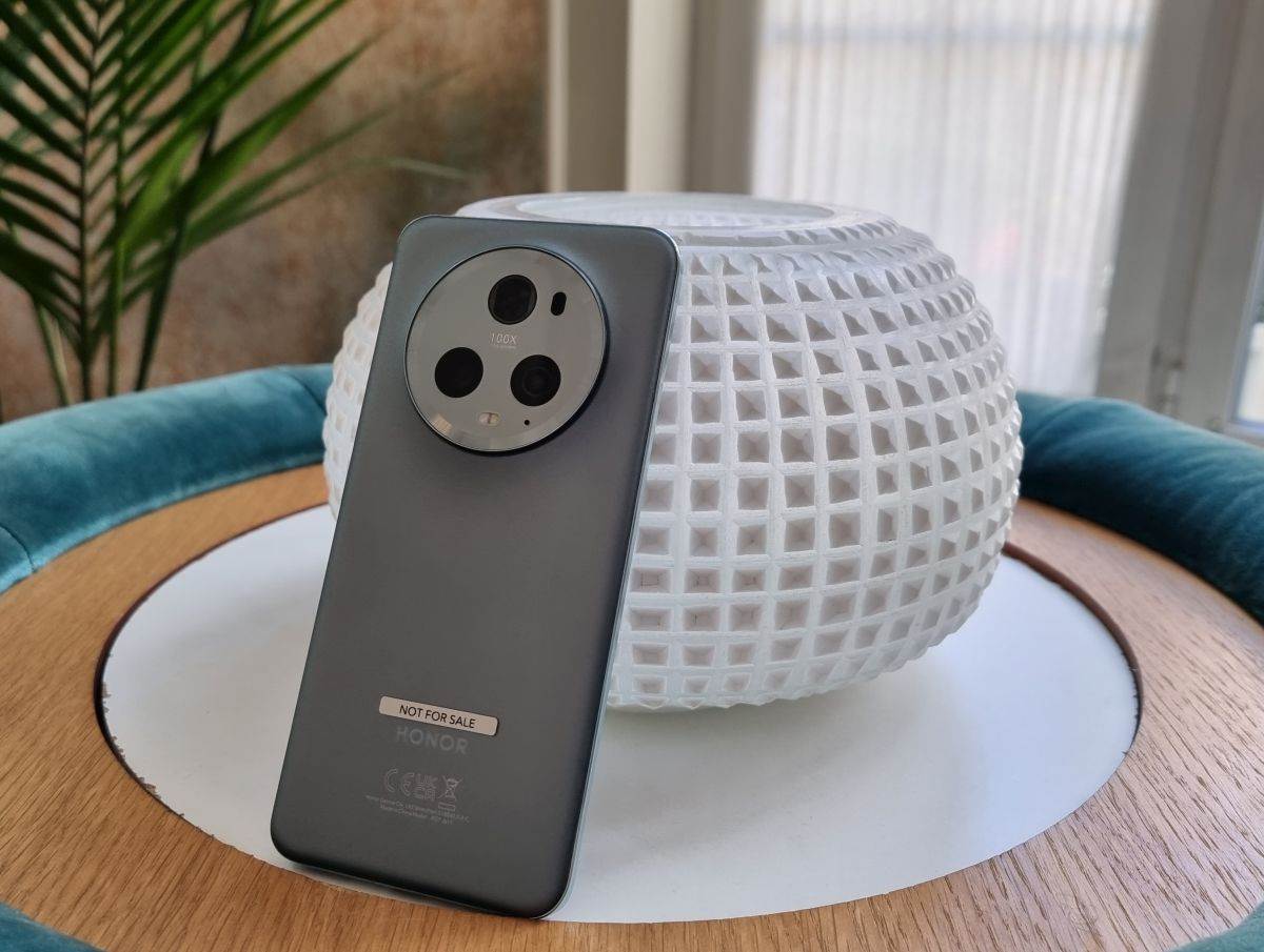 Honor Magic5 Pro (5).jpg