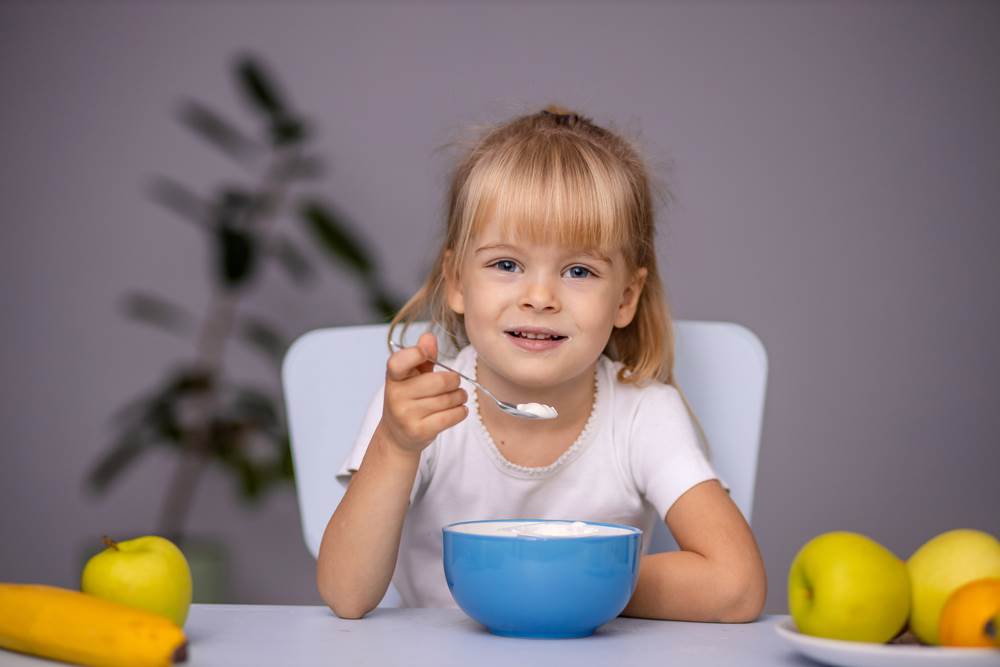 5 pitanja - kada i koje mlijeko uvesti u prehranu djeteta?