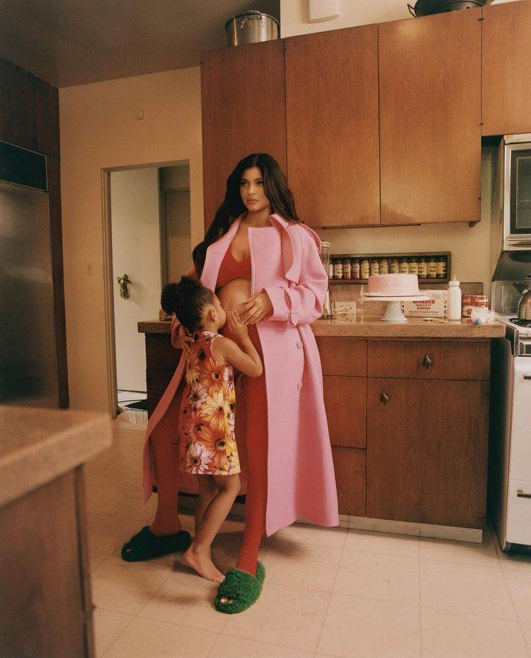 Kylie Jenner udebljala se 18 kilograma u trudnoći