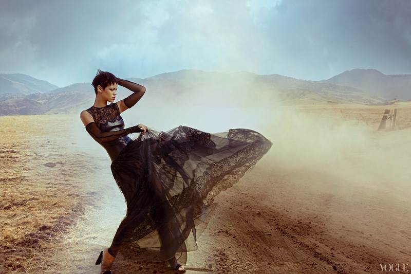 Rihanna opet na naslovnici Vogue-a