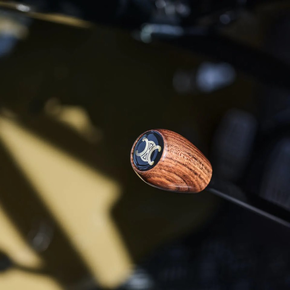 Modni brend Celine kao dio ljetne kampanje predstavio auto Moke Vintage