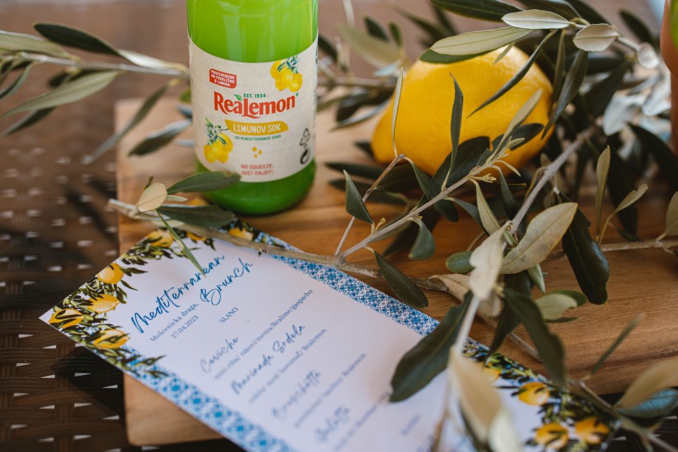 Mediterranean Brunch tvrtke Nikas na najljepšoj lokaciji uz more