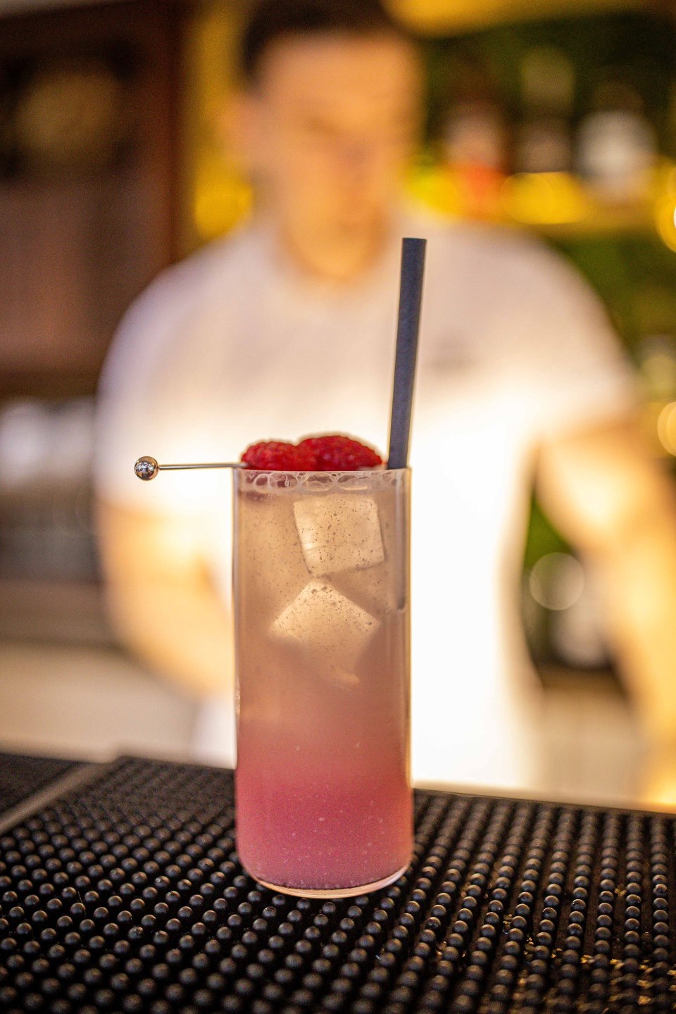 Najfotogeničniji ljetni šank u Zagrebu Botanist i Pablos bar 