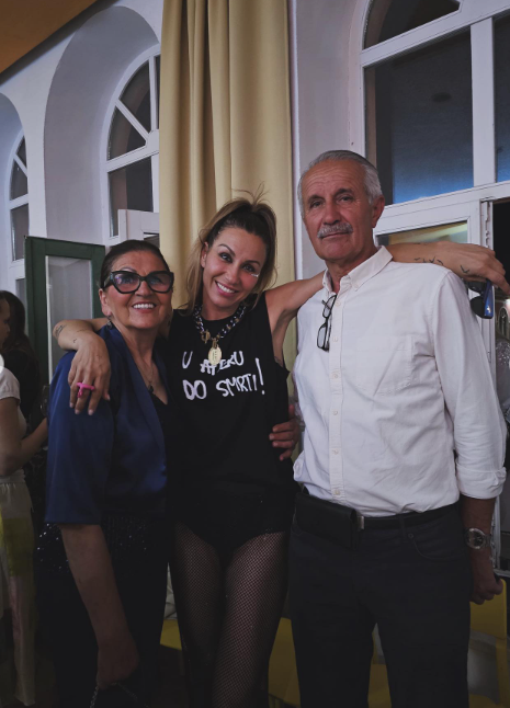 Ana Gruica Uglešić s roditeljima