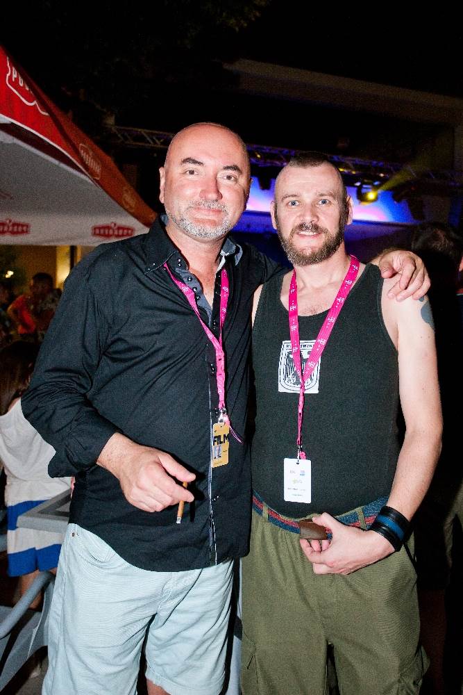 Nakon međunarodnog priznanja u Cannesu film "Zvizdan" i u Puli dobio šest nagrada