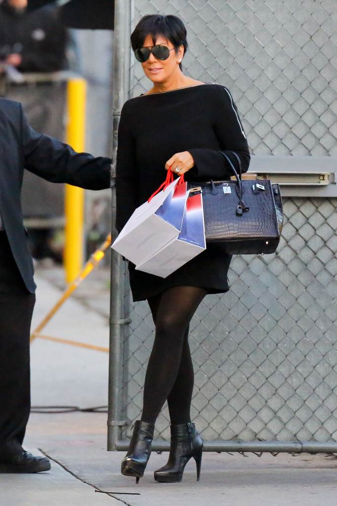 Lijepe mama i kći Kardashian ne odvajaju se od 'Birkin' torbi