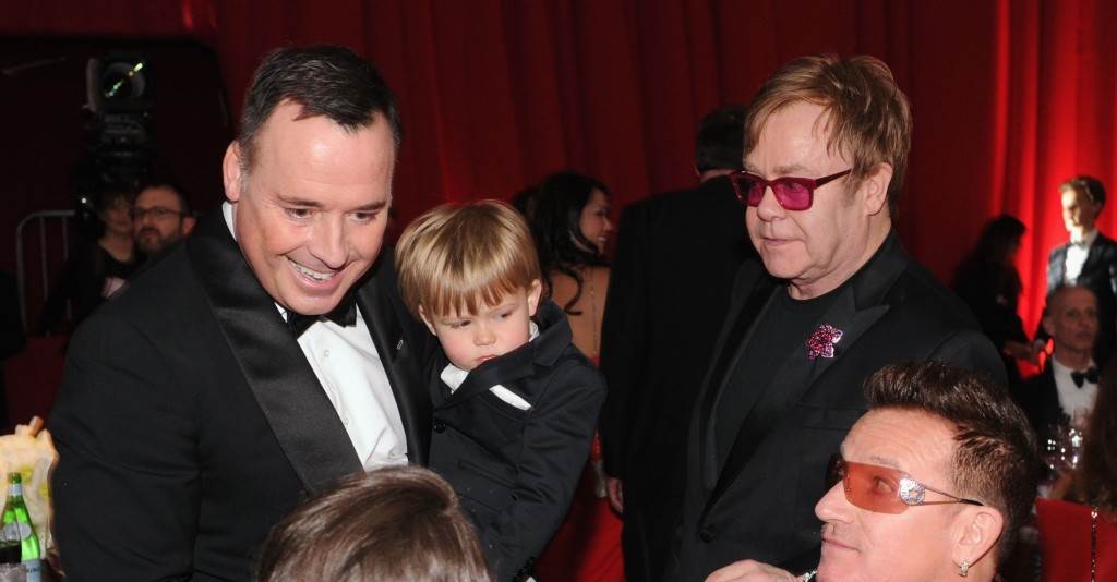 Elton John otkrio što želi da mu piše na nadgrobnom spomeniku