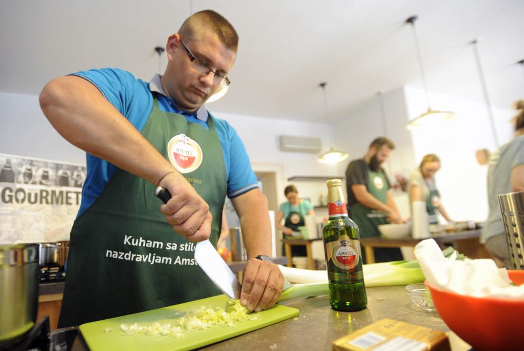 Ljetna radionica StoryGourmeta predstavila laganu kuhinju uz Amstel Premium Pilsner