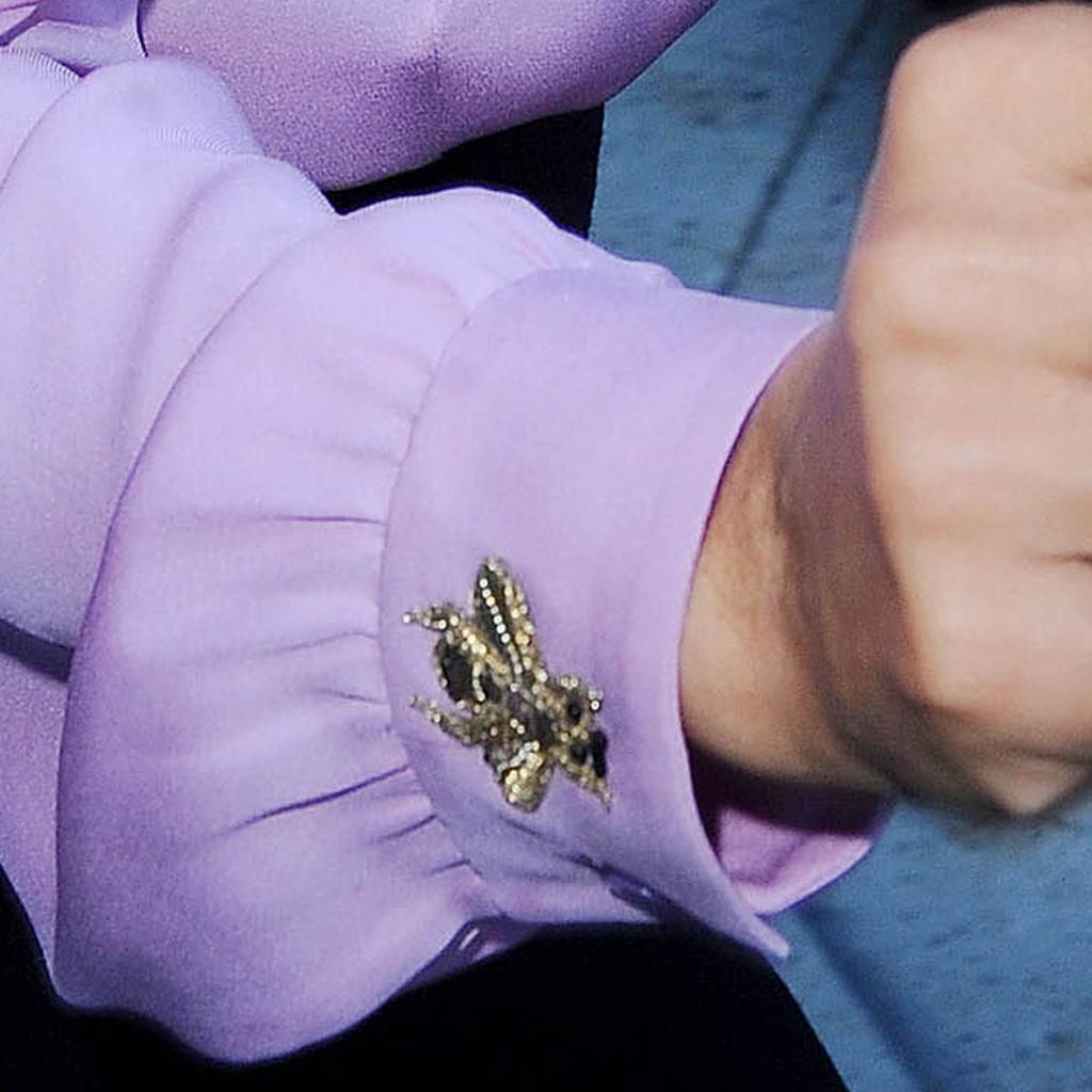 Salma Hayek na poslovni sastanak odlazi strogo odjevena i trendi moderna